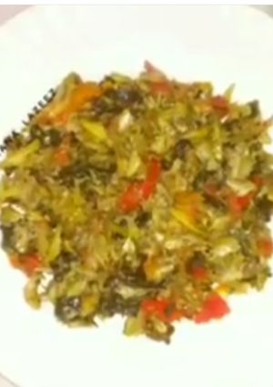 A picture of PATOT DIA MAAS or Fish in Banana Leaf.