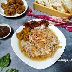รูปของ Lontong Balap