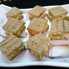 A picture of Sandwich Bites.