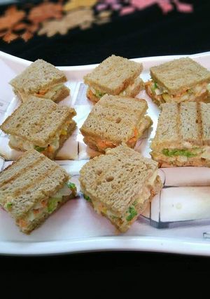 A picture of Sandwich Bites.