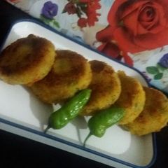 A picture of Potatoes peas kabab.