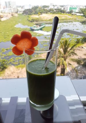 Hình của món Sinh tố cải bó xôi - Spinach smoothie.