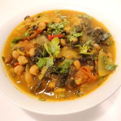 A picture of Channa Palak (Chickpeas & Spinach).