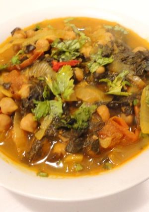 A picture of Channa Palak (Chickpeas & Spinach).