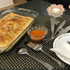 A picture of Spinach pie.