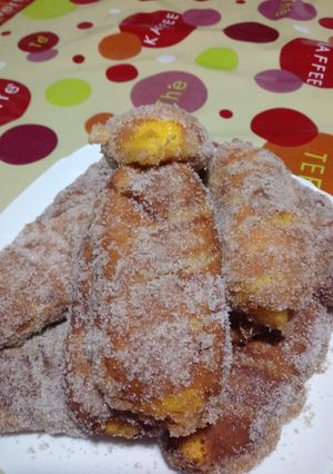 Una foto de Bollo de leche rellenos de crema de anís