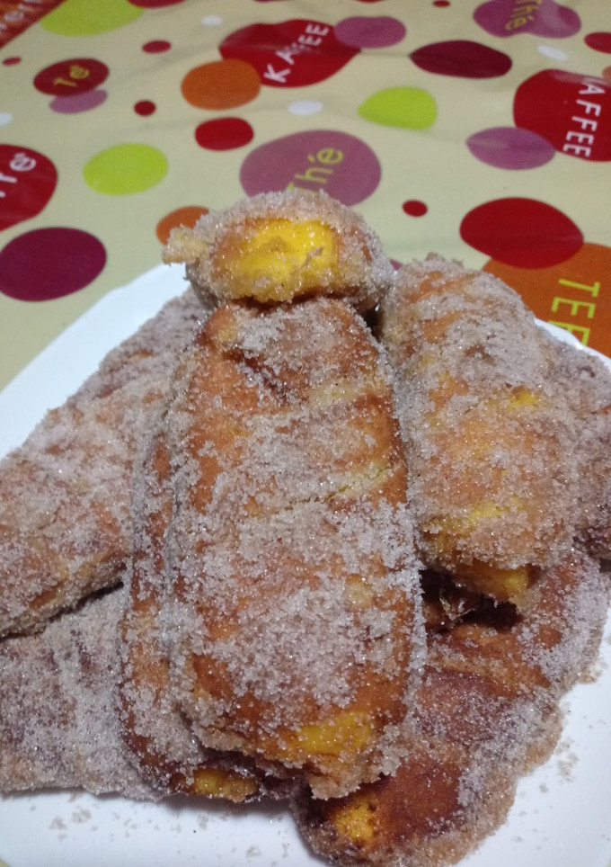 Una foto de Bollo de leche rellenos de crema de anís