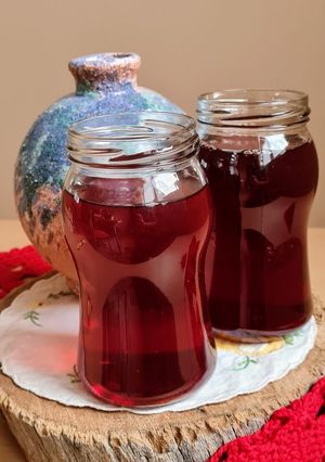 Una foto de Infusión de Hibiscus 🌺 con canela, clavo y limón 🌺