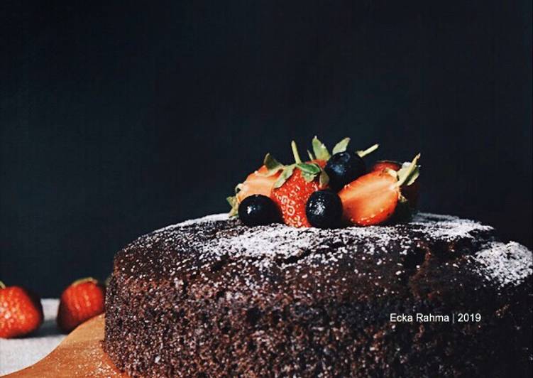 Eggless Chocolate Cake
