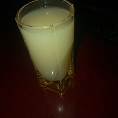 A picture of Cucumber & ginger drink.