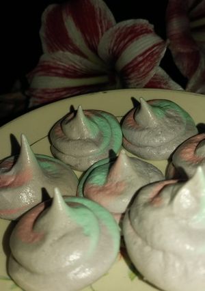 Una foto de Besos de merengue