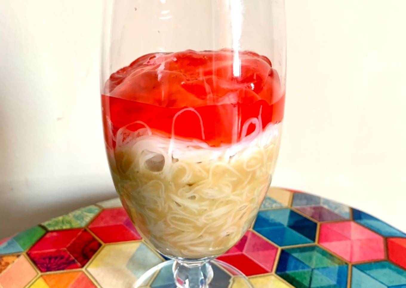 3 layered rice vermicelli in coconut milk sauce