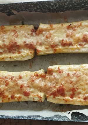 Baconnal, paradicsommal töltött cukkini recept fotója