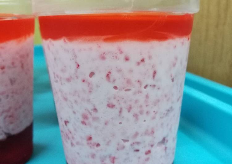 Strawberry jelly cream