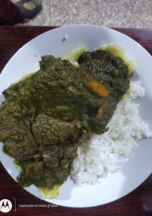 Una foto de Seco de carne o pollo