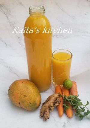 Mango carrot juice ainihin hoton girkin