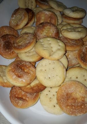 Una foto de Cuernitos y bizcochitos materos