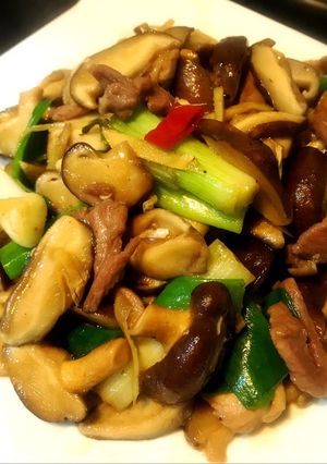 炒鮮菇 的食譜成品照片