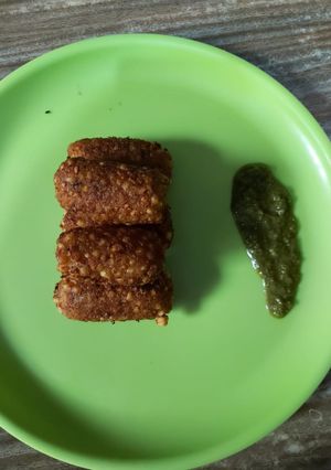 A picture of Sabudana tikki.