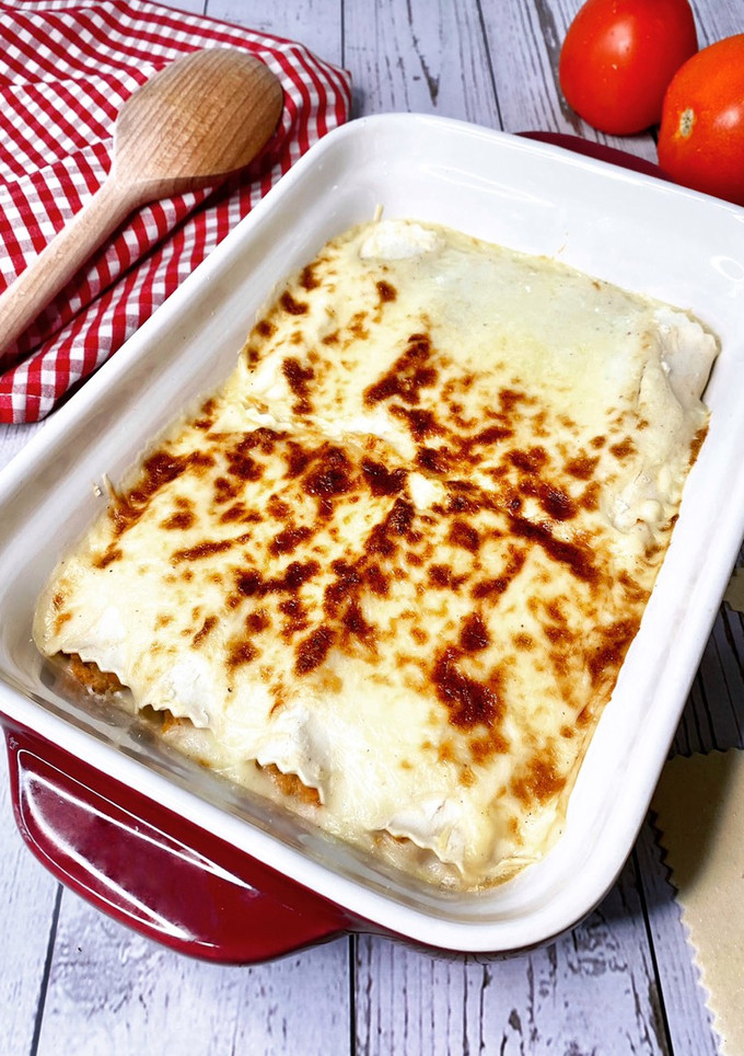 Una foto de Canelones de pollo asado