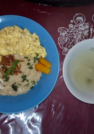 Foto resep Bubur Oats Kaldu Ayam