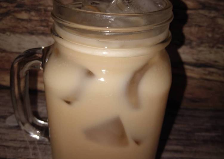 Bagaimana Menyiapkan Milk tea with pearl bubble, Enak Banget