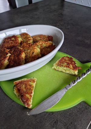 Une photo de °Beignets de courgettes au parmesan°