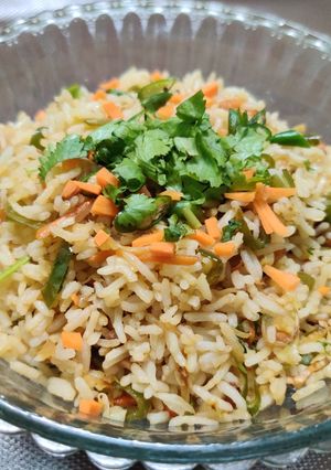 A picture of लहसुनी राइस.