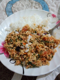 A picture of Scrammbled eggs with rice #localfoodcontest_mombasa.