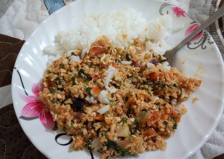 Scrammbled eggs with rice #localfoodcontest_mombasa
