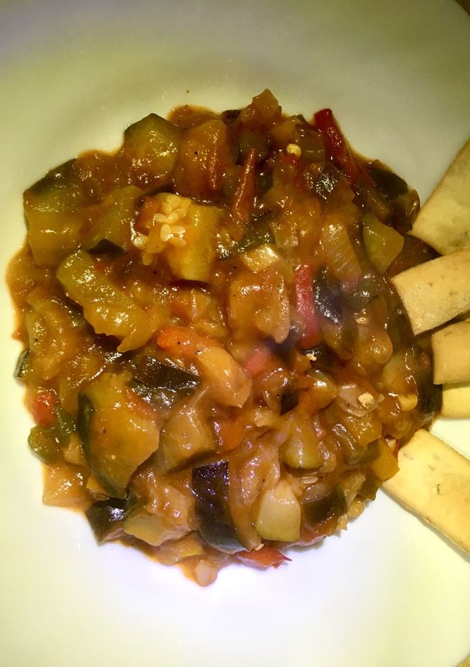 Una foto de Pisto de berenjena con naranja, matalauva (anís) y miel