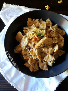 Foto di Pasta con carciofi e noci al profumo di limone