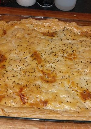 A picture of My sunday roast leftover pie.