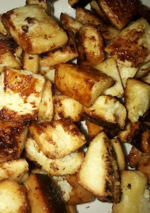 Hình của món Bánh mì ngào đường caramel.