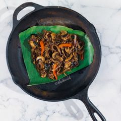 A picture of Pepper mushroom.