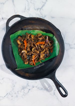 A picture of Pepper mushroom.