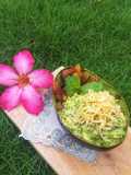 Mash Avocado Cheese Ft. Mix Dried Fruits N Chia Seed