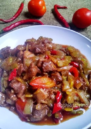 Foto resep Tumis Pare Daging Sapi