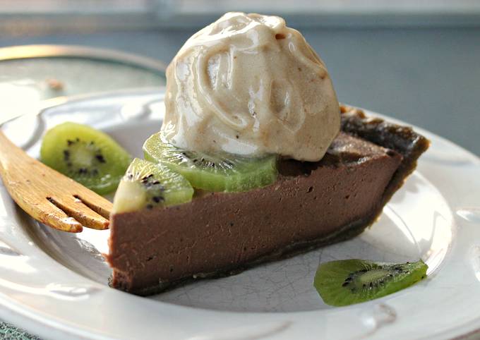 Kiwi Chocolate Fudge Cheesecake