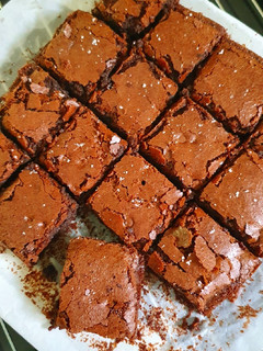 Foto resep Crackling Brownies (dg Discard Sourdough)