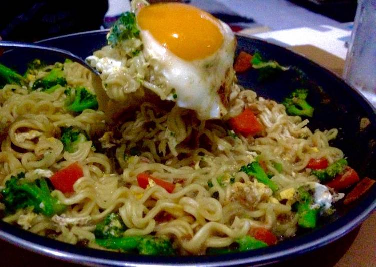 Resep Mie Lumpur instant yang praktis