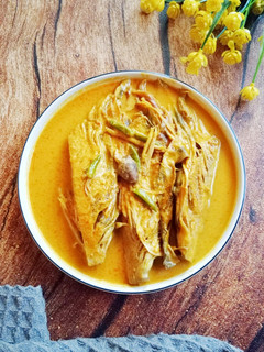 Foto resep Gulai Jantung Pisang Campur Jantung Ayam