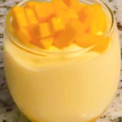 Mango mousse A picture of Mango mousse.
