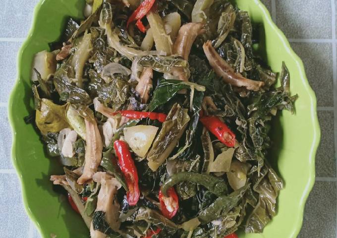 Langkah Mudah untuk Membuat Oseng daun pepaya teri yang Enak Banget