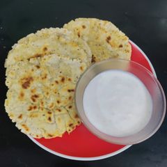 A picture of Tapioca Potato Paratha.
