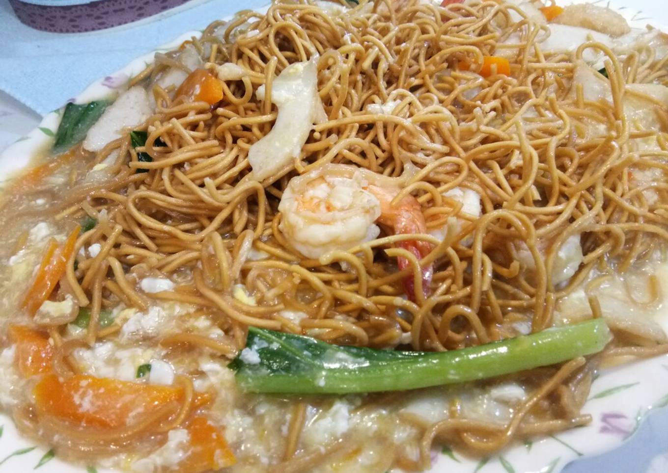 Cantonese Style Noodle with Prawn Soup Base