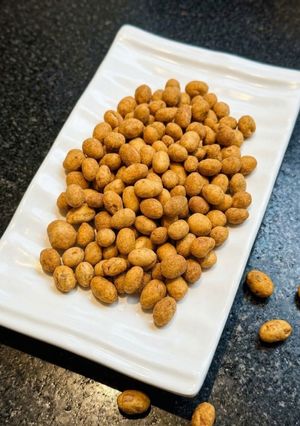 A picture of 🥜Peanut Burger 🥜.