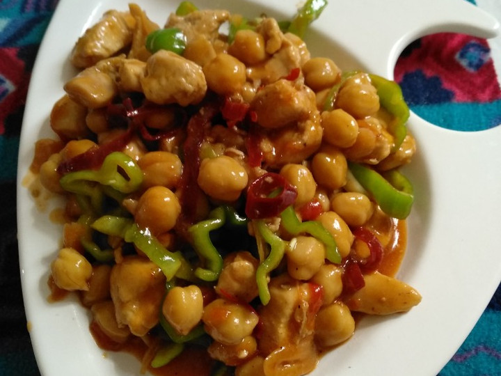 Resep: Kung Pao Chicken ala Rumahan Bahan Sederhana