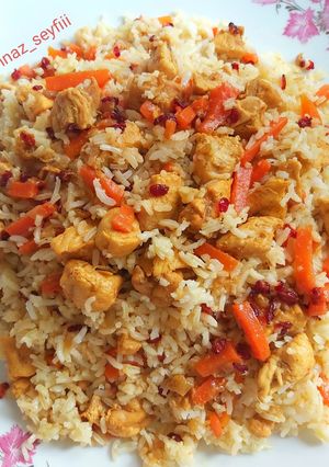 عکسی از دستور هویج پلو🥕 با مرغ 🍗