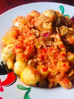 Foto resep Balado telor puyuh, kentang, tahu